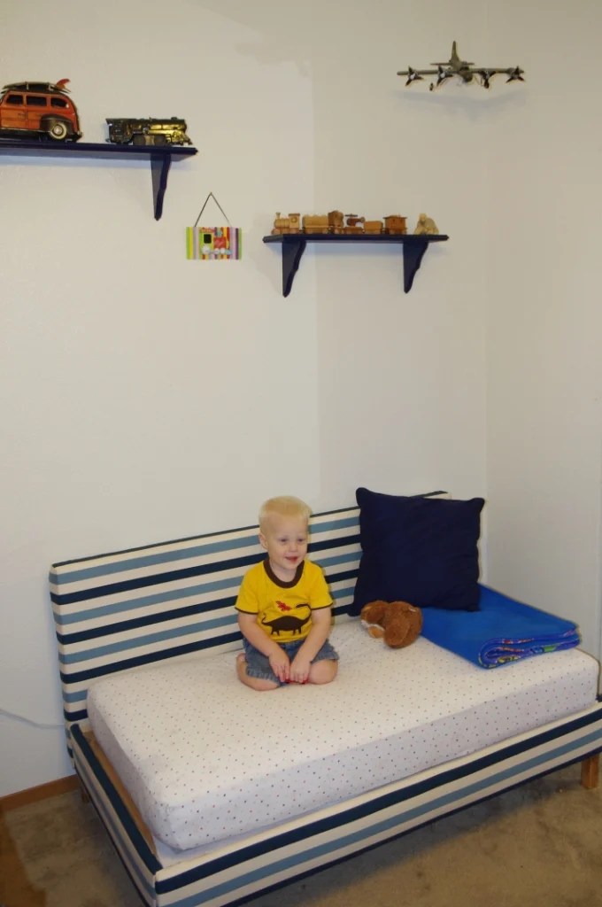 Ana White Upholstered Toddler Bed Little Boy Style DIY Projects